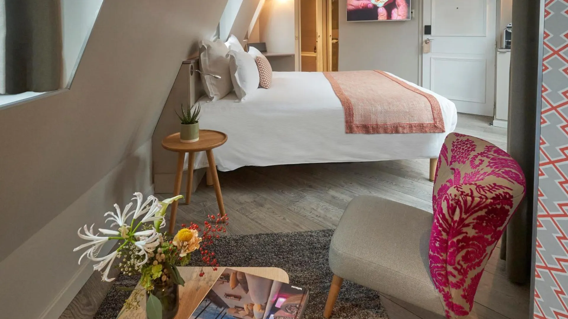 Hotel Vic Eiffel Paris
